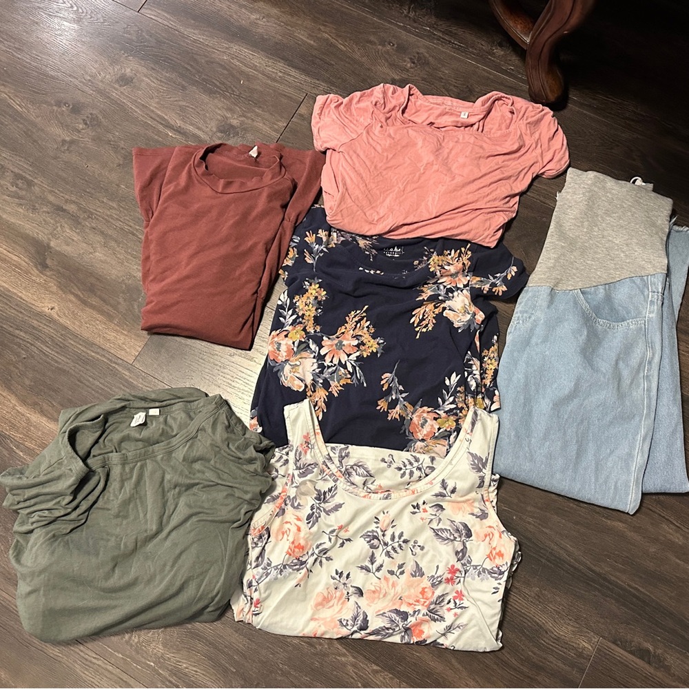 Size S, 6 pc Maternity Lot, Spring Bodycon Dresses, Wide Leg Baggy Jeans, top - Picture 2 of 4